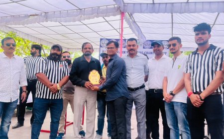 आर्म रेसलिंग चैंपियनशिप में युवाओं ने दिखाया दम