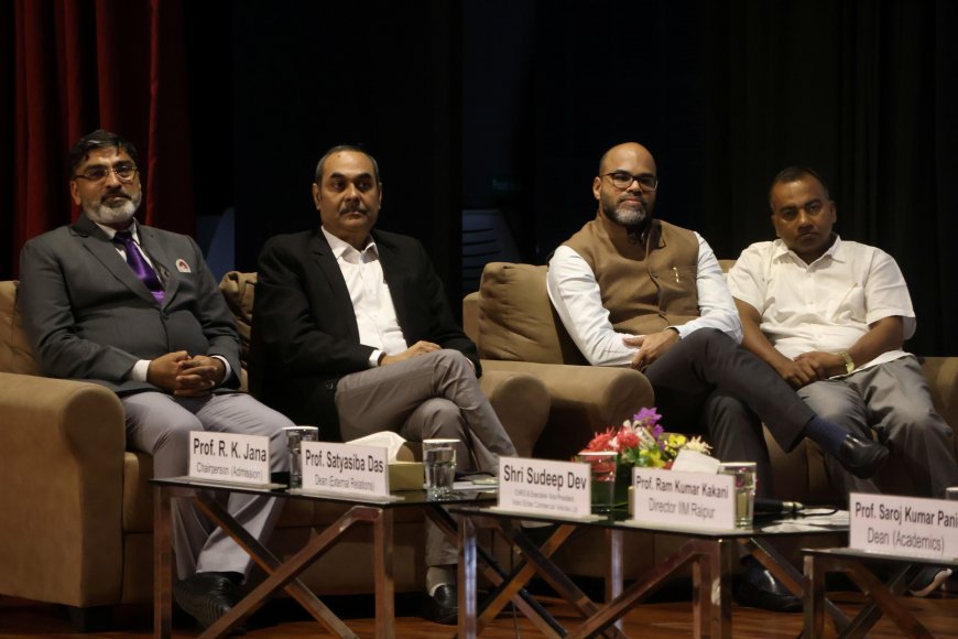 आईआईटी, एनआईटी और अन्य शीर्ष संस्थानों के 14.5% छात्रों के साथ आईआईएम रायपुर में एमबीए के नए बैच ने नेतृत्व की अपनी यात्रा शुरू की